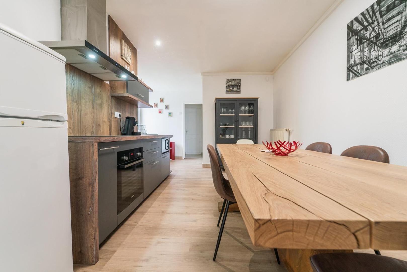 Le Gue Sourdeau: 150M² 5 Min From Futuroscope Apartment Chasseneuil-du-Poitou Ngoại thất bức ảnh
